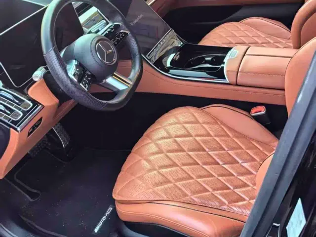 Mercedes-Benz S-Class — Фото автомобиля 3