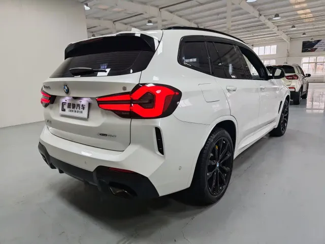 BMW X3 — Фото автомобиля 4