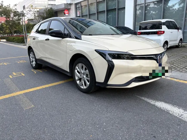 Buick Velite 6 — Фото автомобиля 3