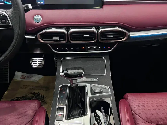 Jetour X70 Plus — Фото автомобиля 11