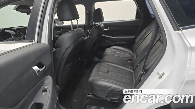 Hyundai Santafe Новый Santa Fe Дизель 2.2 4WD — Фото автомобиля 22