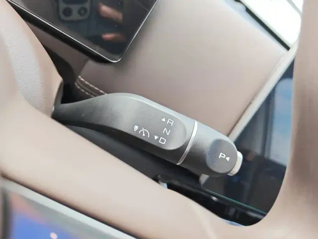 Wuling Starlight 560 — Фото автомобиля 16