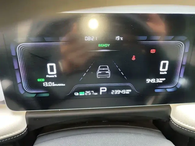 Geely Geometry E Firefly — Фото автомобиля 11