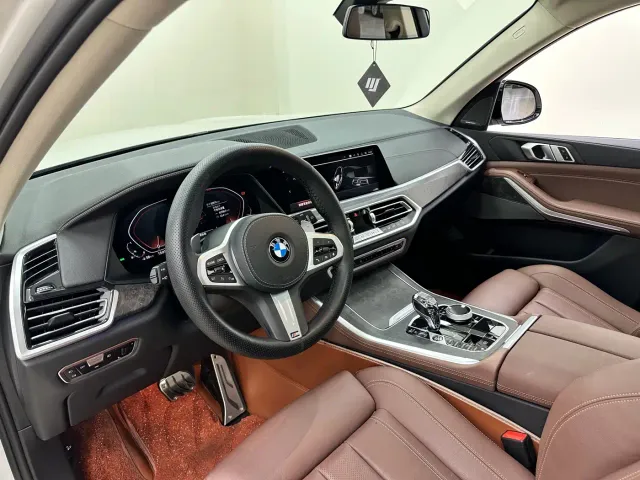BMW X5 — Фото автомобиля 9