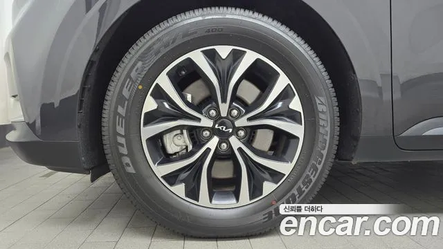 Kia Canival Carnival 4 поколение Дизель 9 мест Prestige — Фото автомобиля 5