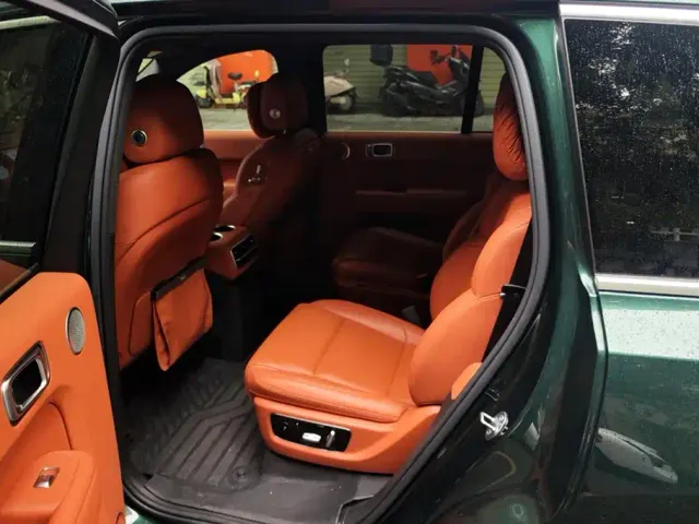 Li Auto L9 — Фото автомобиля 11