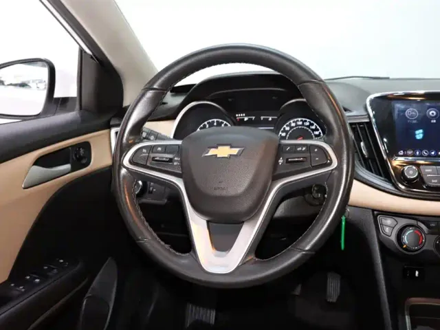 Chevrolet Monza — Фото автомобиля 12