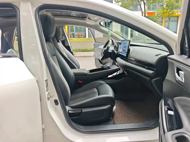 GAC Aion S Plus — Фото автомобиля 16