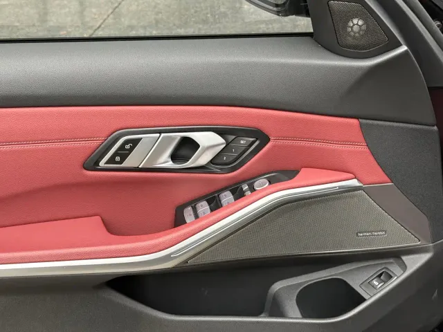 BMW 3 Series — Фото автомобиля 10