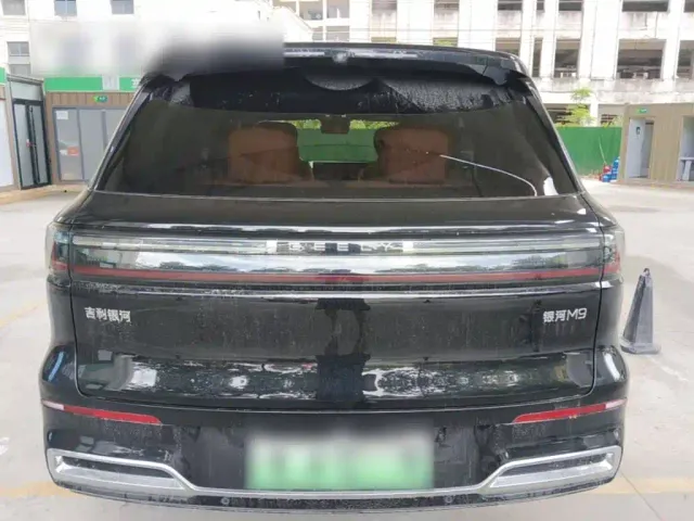 Geely Galaxy M9 — Фото автомобиля 5
