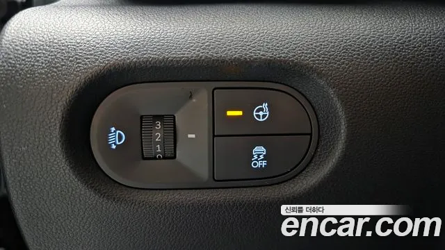 Hyundai Casper Casper Essential Light — Фото автомобиля 18