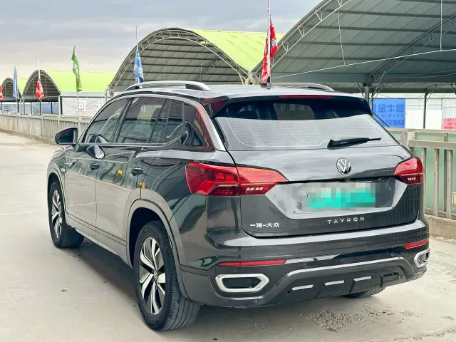 Volkswagen Tayron GTE Plug-in Hybrid — Фото автомобиля 4