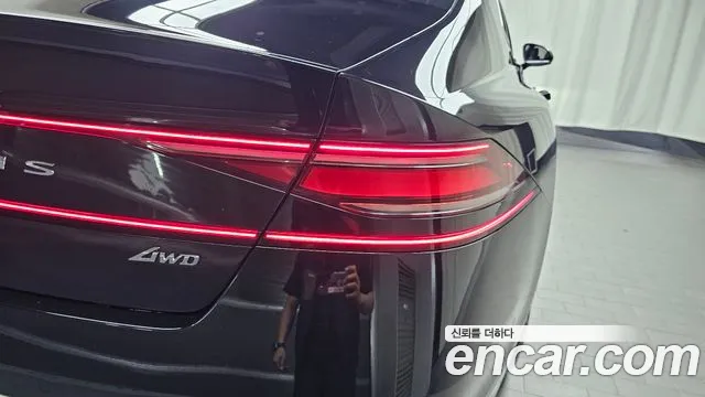 Genesis G90 Бензин 3.5 турбо AWD — Фото автомобиля 21
