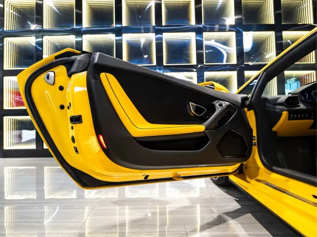 Lamborghini Huracan — Фото автомобиля 15