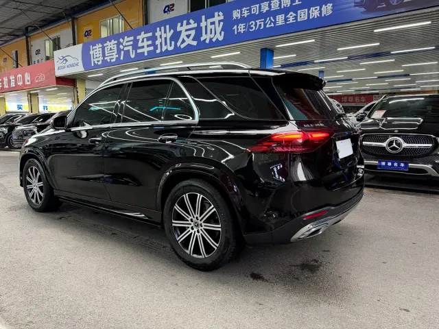 Mercedes-Benz GLE-Class — Фото автомобиля 22