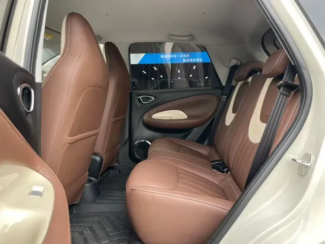 Wuling Bingo — Фото автомобиля 11