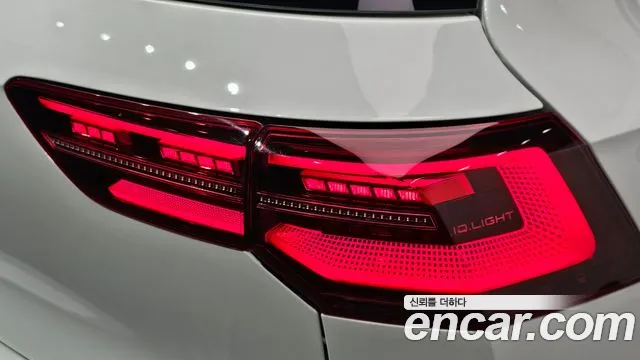 Volkswagen Golf Golf 8 поколение 2.0 TDI Prestige — Фото автомобиля 17