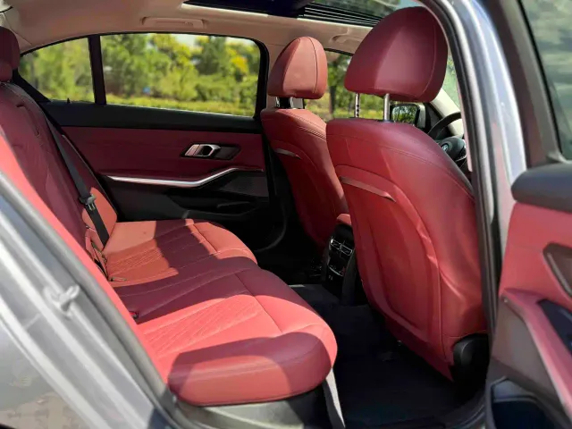 BMW i3 — Фото автомобиля 11
