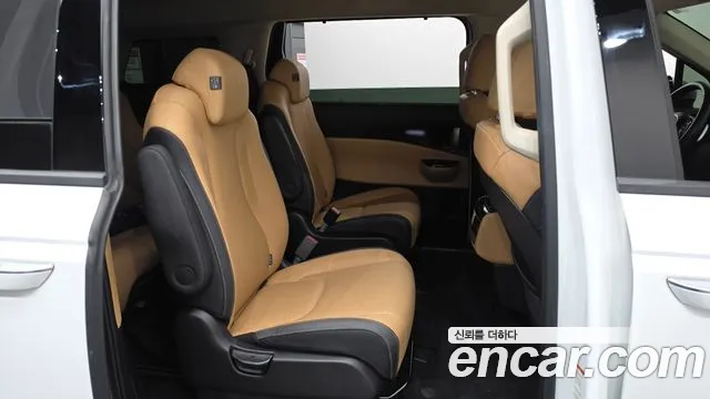 Kia Carnival 4th Gen — Фото автомобиля 17