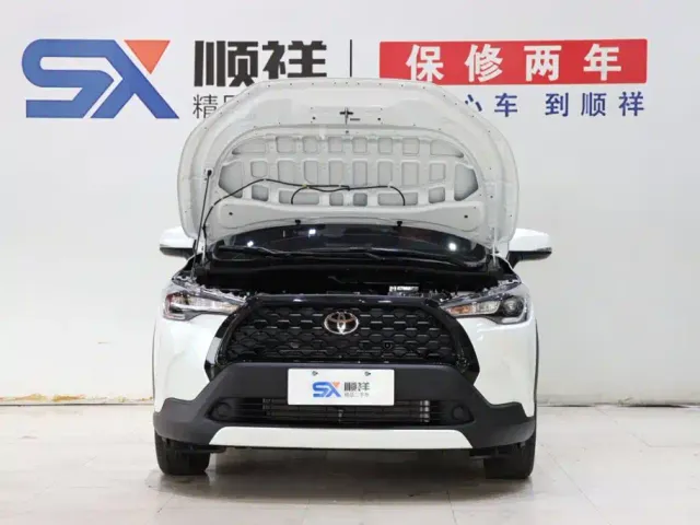 Toyota Corolla Cross — Фото автомобиля 18