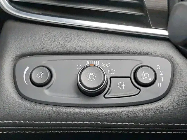 Buick LaCrosse — Фото автомобиля 21