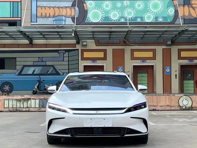 BYD Han — Фото автомобиля 2