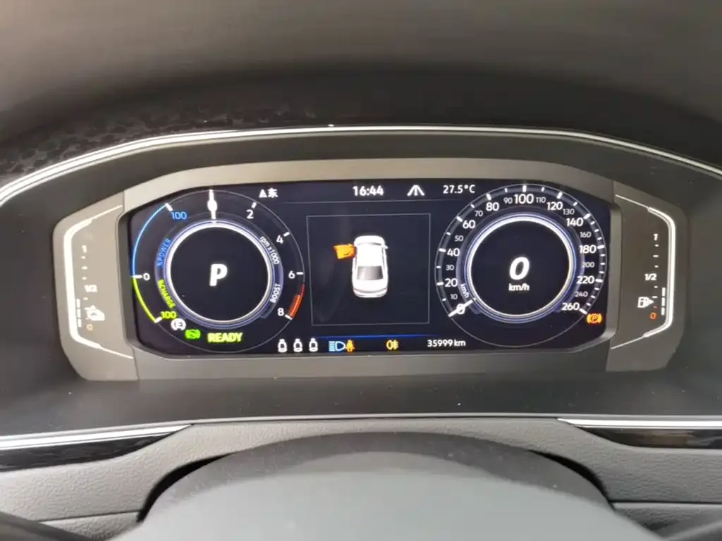 Volkswagen Magotan GTE Plug-in Hybrid 2022 GTE Luxury — Фото автомобиля 11