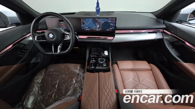 BMW 5-Series 5 серия (G60) 530i xDrive M Sport — Фото автомобиля 5