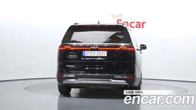Kia Canival Carnival 4 поколение Бензин 9 мест Signature — Фото автомобиля 4