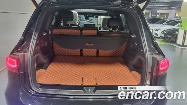 Mercedes-Benz GLB-Class — Фото автомобиля 11
