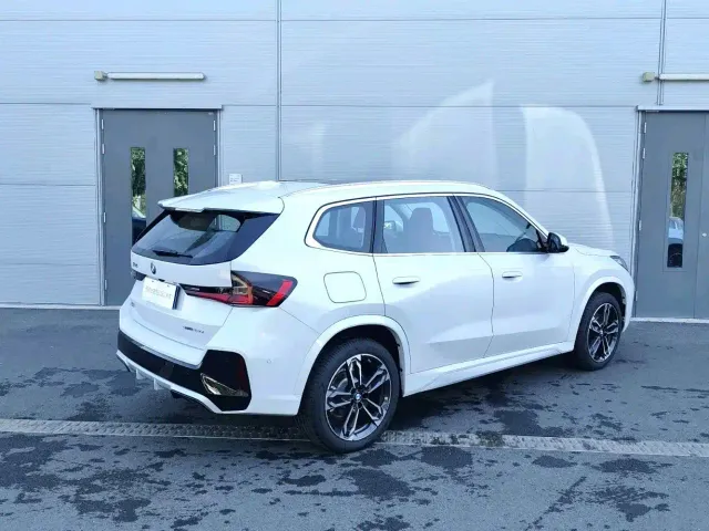 BMW BMW X1 2026 Model Year sDrive25Li M Sport Package — Фото автомобиля 9