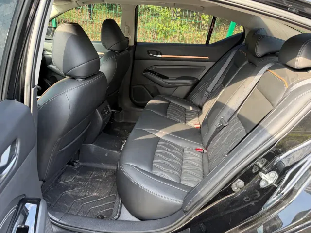 Nissan Teana — Фото автомобиля 4