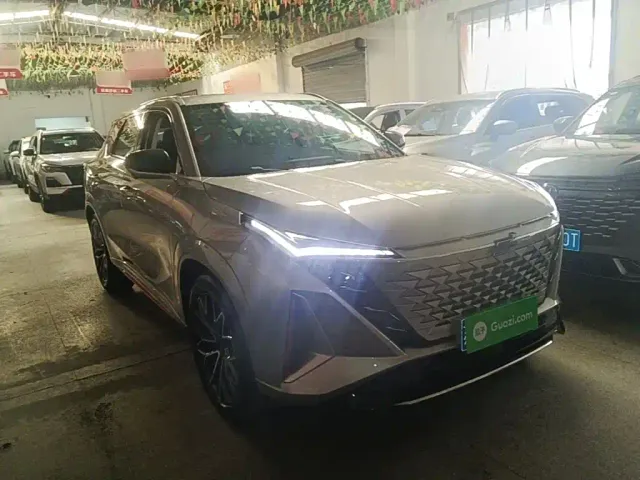 Changan Z6 — Фото автомобиля 3