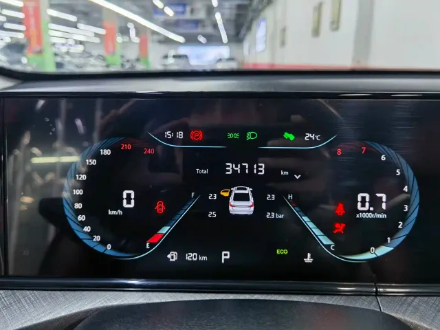 Changan Eado — Фото автомобиля 17
