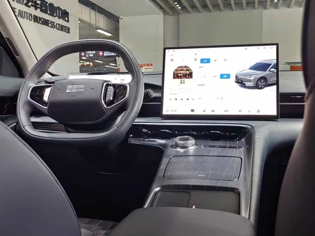 Geely Galaxy E5 — Фото автомобиля 13