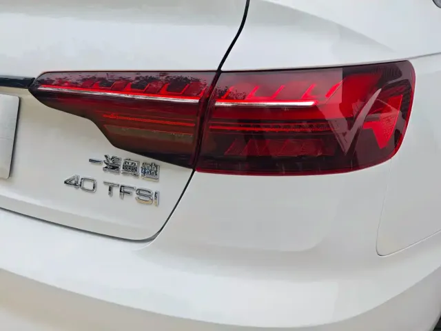 Audi A4L — Фото автомобиля 18
