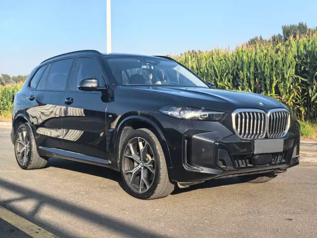 BMW X5 — Фото автомобиля 3