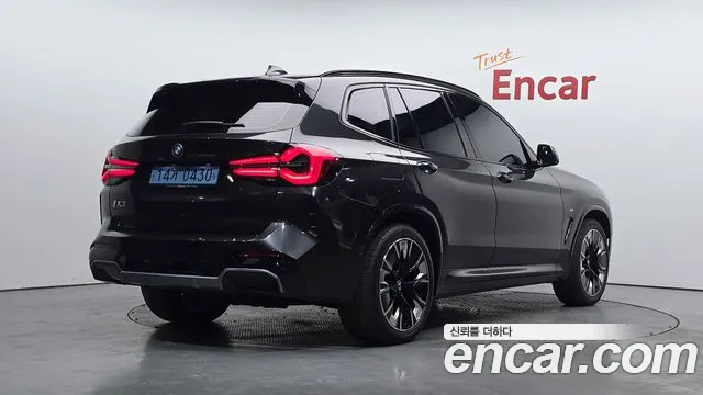 BMW iX3 G08 (2020–2024) — Фото автомобиля 2