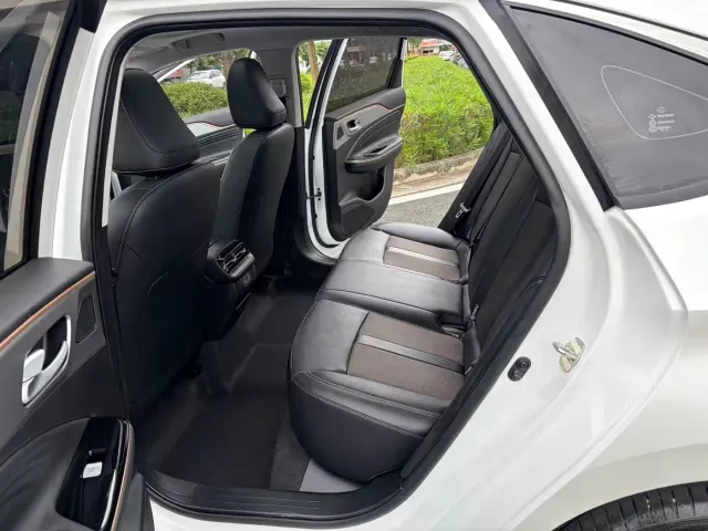 GAC Aion S — Фото автомобиля 8