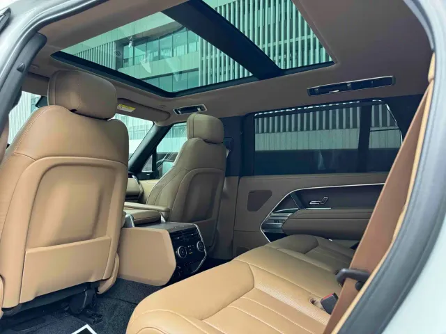 Land Rover Range Rover — Фото автомобиля 9