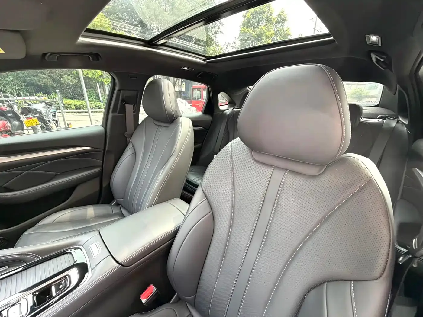Geely Xing Rui 2026 Orient Yao 1.5TD Kunlun Edition — Фото автомобиля 10