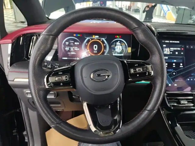 GAC Trumpchi M8 — Фото автомобиля 10