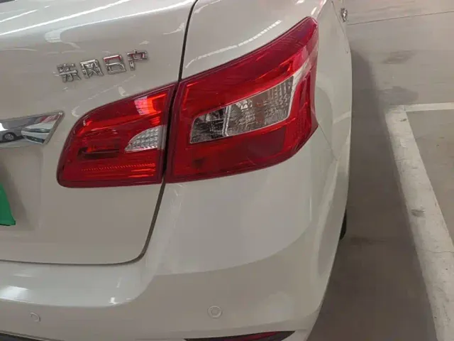 Nissan Sylphy — Фото автомобиля 7