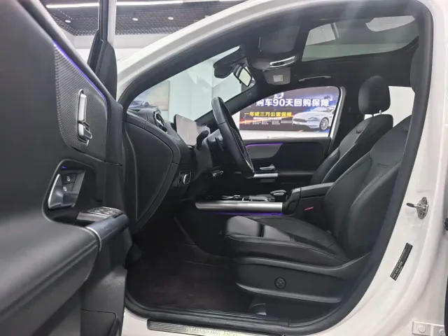 Mercedes-Benz Mercedes-Benz GLA 2023 GLA 200 — Фото автомобиля 6