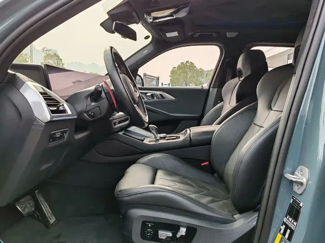 BMW XM — Фото автомобиля 11