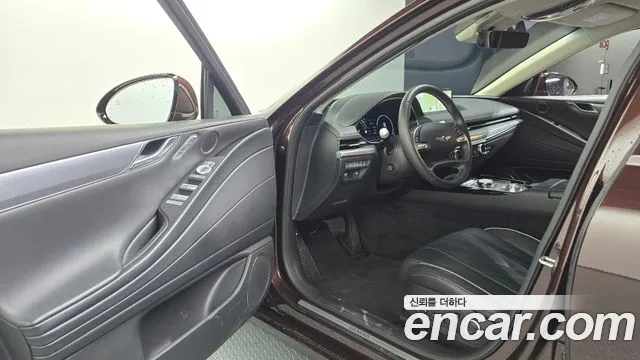 Genesis G80 Бензин 2.5 турбо AWD — Фото автомобиля 10
