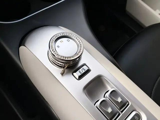 Changan Lumin — Фото автомобиля 13