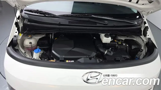 Hyundai Staria — Фото автомобиля 9