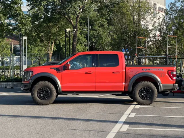 Ford F-150 Raptor — Фото автомобиля 7