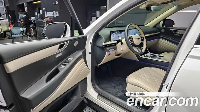 Genesis GV80 2.5T Бензин 2WD — Фото автомобиля 11